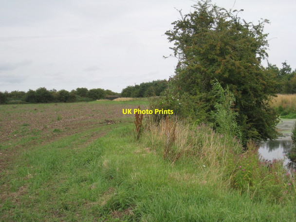 Photo 6"x4" Alongside East Halton Beck South End\/TA1120 c2011