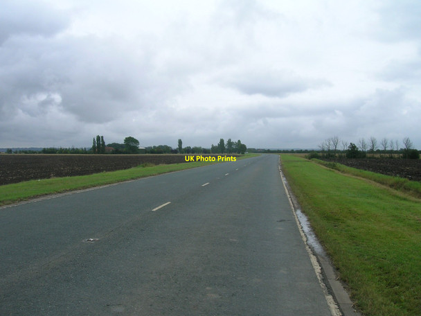 Photo 6"x4" A161 towards Crowle Little Reedness c2011