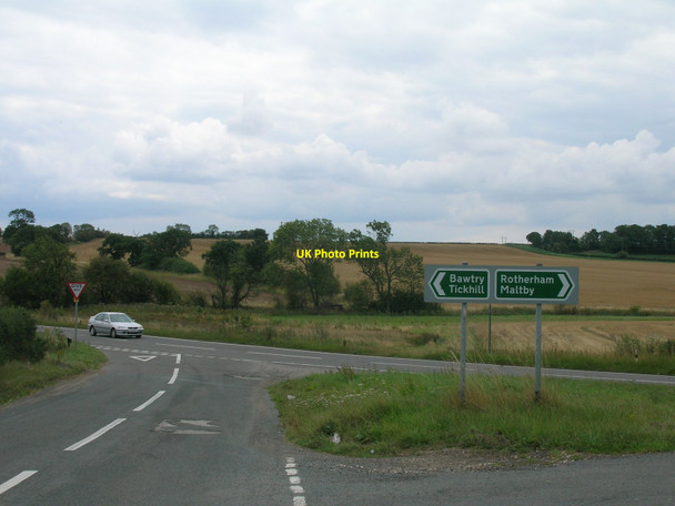 Photo 6"x4" Junction of Limekiln Lane with the A631 Stainton\/SK5593 c2011