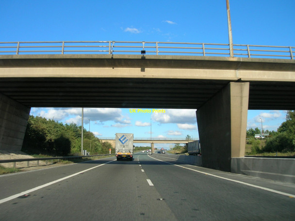 Photo 6"x4" M18 eastbound, Junction 3 Loversall c2011
