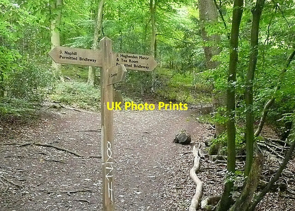 Photo 6"x4" To the tea room Hughenden Valley c2011