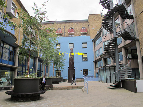 Photo 6"x4" Brewery Square, Bermondsey London c2011