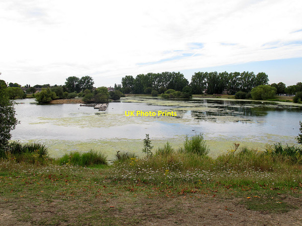 Photo 6"x4" Boating lake in Mayesbrook Park Barking\/TQ4484 c2011