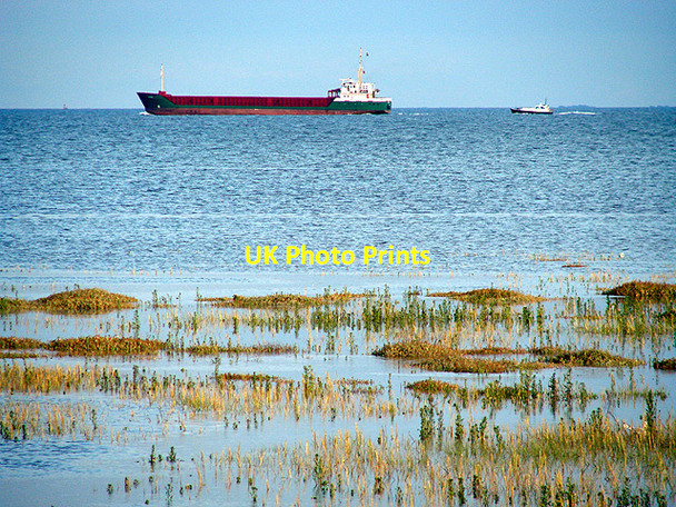 Photo 6"x4" Sailing By Freiston Shore c2011