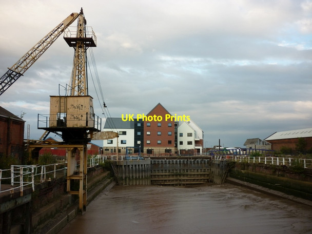 Photo 6"x4" One of three former dry docks on High Street, Hull Kingston upon Hull c2011