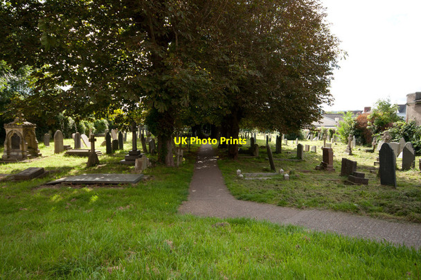 Photo 6"x4" The Grave Yard at Trinity Church Barnstaple c2011