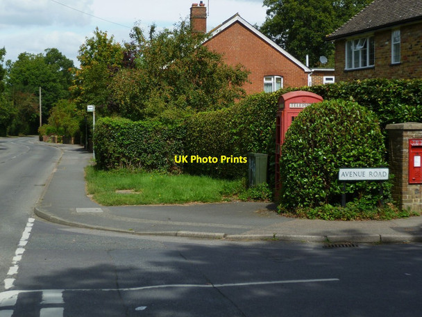 Photo 6"x4" Junction of Avenue and Horsham Roads in Cranleigh Cranleigh c2011