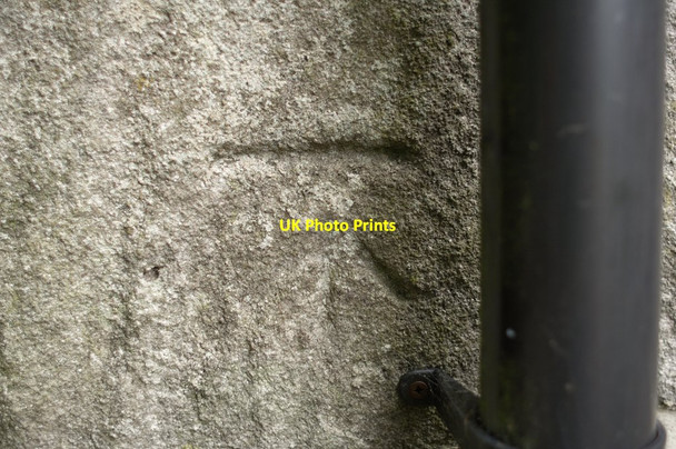 Photo 6"x4" Cut Bench Mark, Hill Top Barn, Fewston Fewston c2011