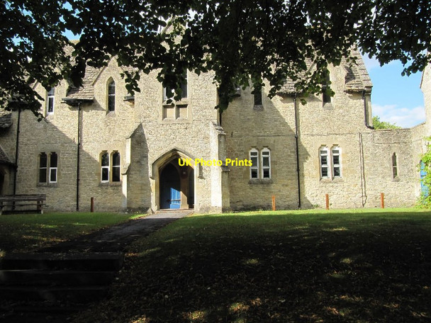 Photo 6"x4" The old School entrance Wantage c2011