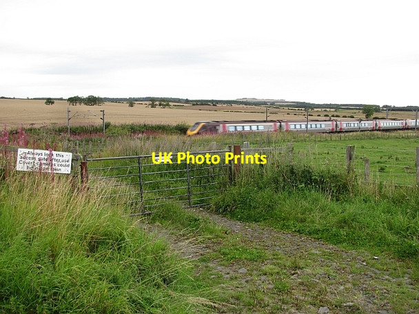 Photo 6"x4" East Coast Main Line, Newham Newham\/NU1728 c2011