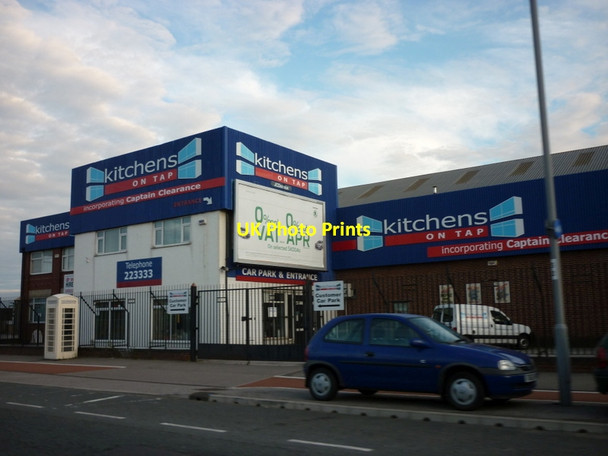 Photo 6"x4" Kitchens On Tap, Hedon Road, Hull Kingston upon Hull c2011
