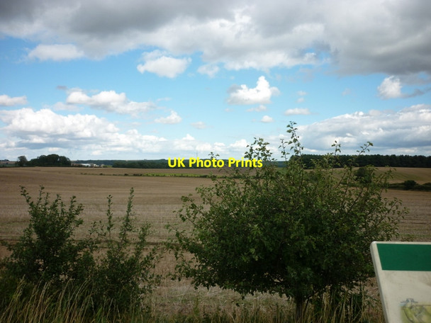 Photo 6"x4" The Lincolnshire Wolds from the High Street Benniworth c2011