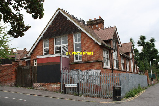 Photo 6"x4" School building at NW end of Cholmeley Road Reading c2011