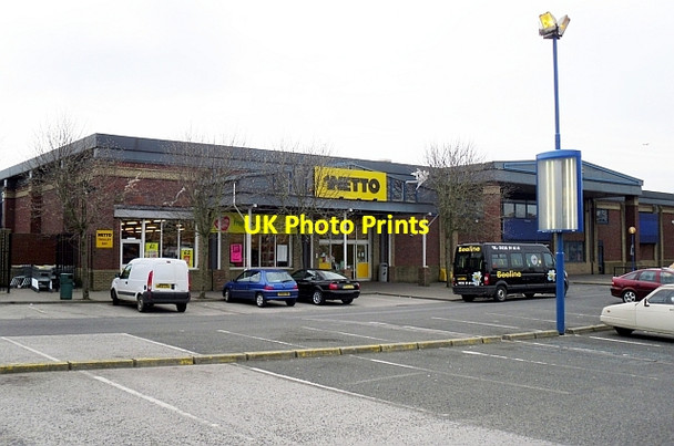Photo 6"x4" Netto supermarket, St. Nicholas Gate Retail Park Carlisle c2010