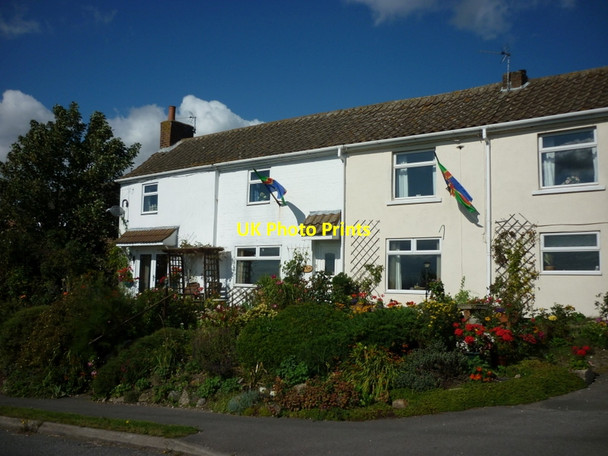 Photo 6"x4" Houses on Whitegates Hill, Caistor Canada\/TA1201 c2011
