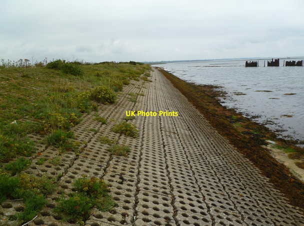 Photo 6"x4" Pennington Marshes, sea defences Lower Pennington c2011