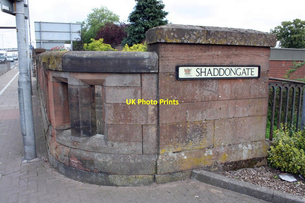 Photo 6"x4" Benchmark on wall of Shaddongate Carlisle c2011