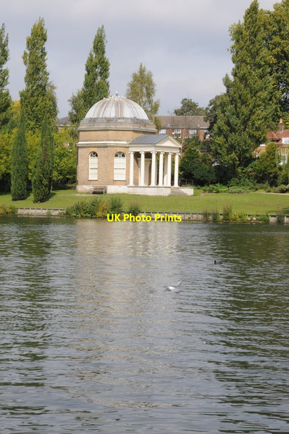 Photo 6"x4" The Garrick Temple Teddington\/TQ1670 c2011