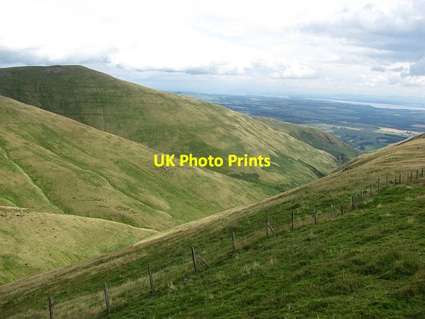 Photo 6"x4" The Daiglen Tillicoultry c2011