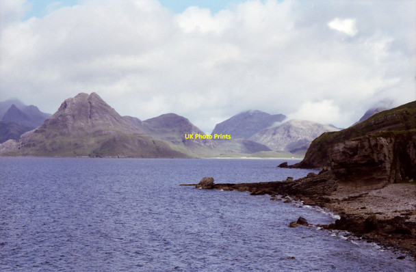 Photo 6"x4" Looking from the shoreline at Elgol Elgol c1990