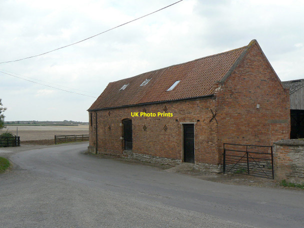 Photo 6"x4" Barn at Church Farm Cropwell Butler c2011