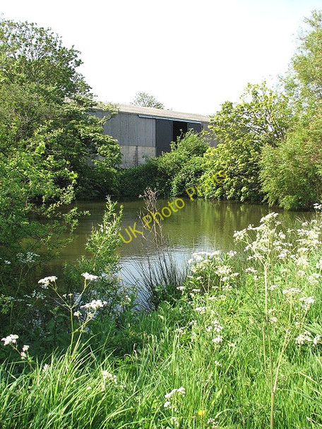 Photo 6"x4" Pond beside Heath Road Hempstead\/TG4028 c2008