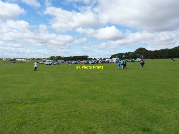 Photo 6"x4" Sunday car boot sale at Sewerby Bridlington c2011