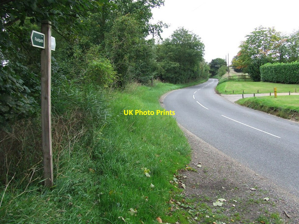 Photo 6"x4" Footpath Signs Boxted\/TL8251 c2011