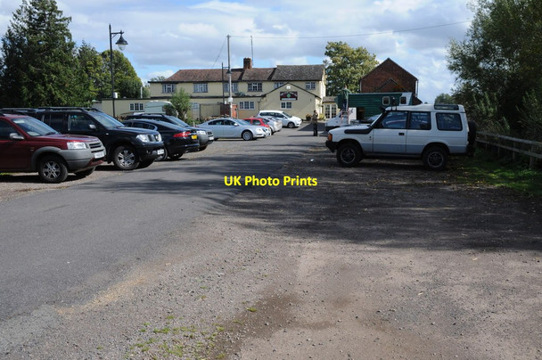 Photo 6"x4" The Yew Tree Inn, Chaceley Stock Chaceley Stock c2011