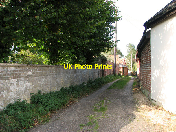 Photo 6"x4" View along Church Walk, Laxfield Laxfield c2011