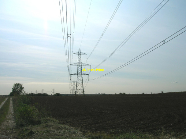 Photo 6"x4" Farmland and pylons near Kirk Smeaton Kirk Smeaton c2011