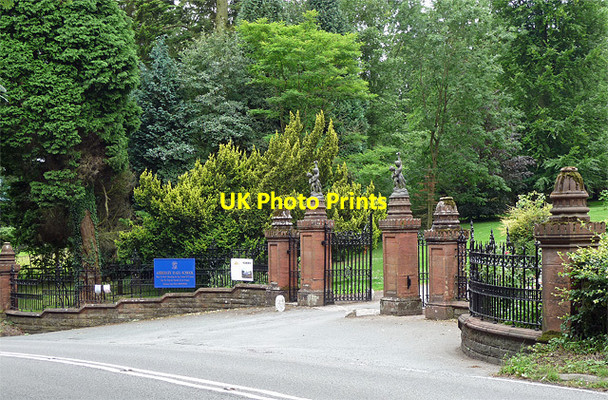 Photo 6"x4" Gates, Abberley Abberley c2010