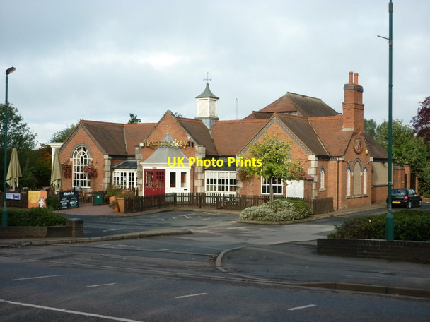 Photo 6"x4" The Horse & Jockey public house Aldridge c2011