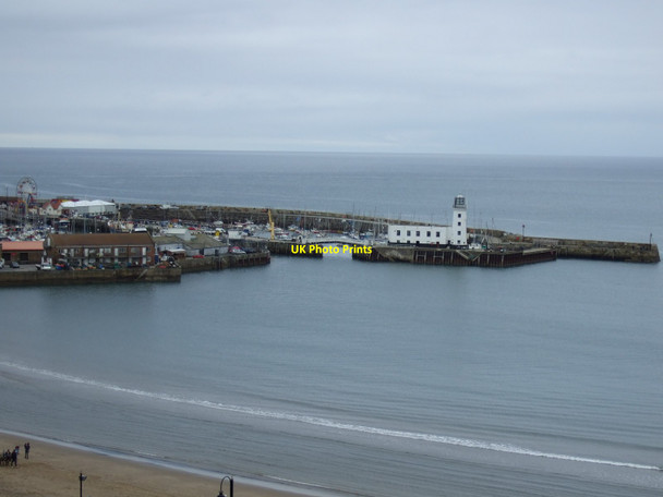 Photo 6"x4" Harbour view, Scarborough Scarborough\/TA0388 c2011