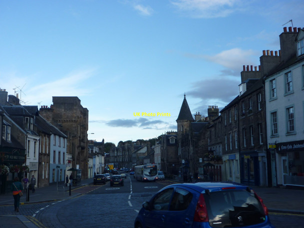 Photo 6"x4" West Lothian Townscape : Looking East Along Linlithgow High Street Linlithgow c2011