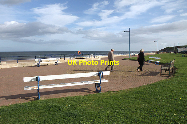 Photo 6"x4" The promenade at Spittal Berwick-upon-Tweed c2011