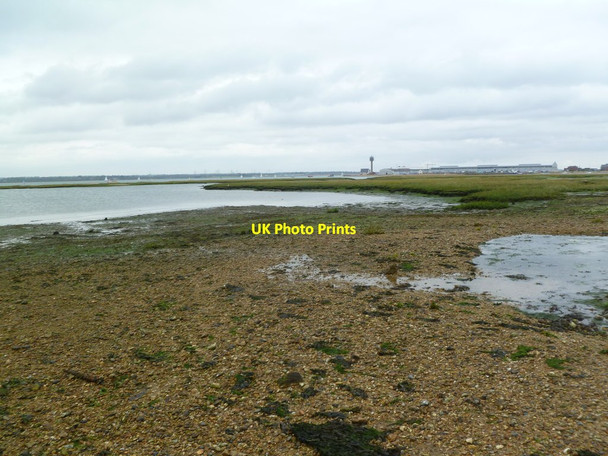 Photo 6"x4" Calshot, coastline Calshot c2011
