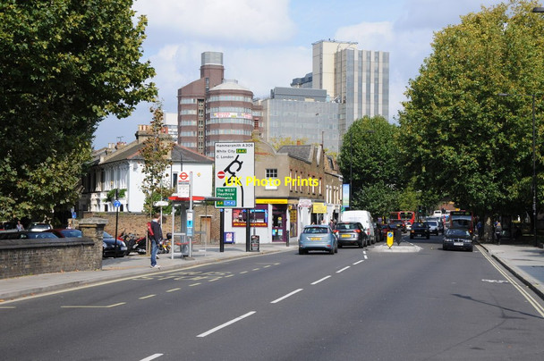 Photo 6"x4" Hammersmith Bridge Road Hammersmith\/TQ2279 c2011