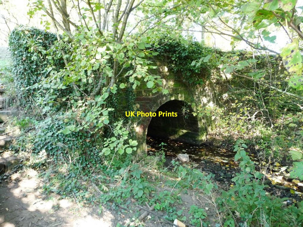 Photo 6"x4" Bridge over Ochre Dike Nether End\/SE2407 c2011