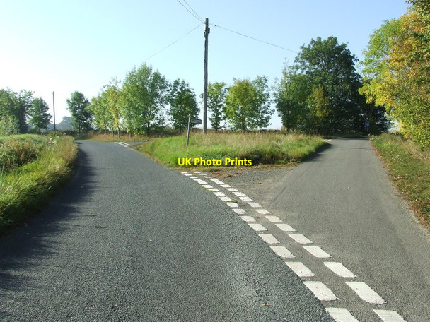 Photo 6"x4" Road Junction Chelsworth c2011
