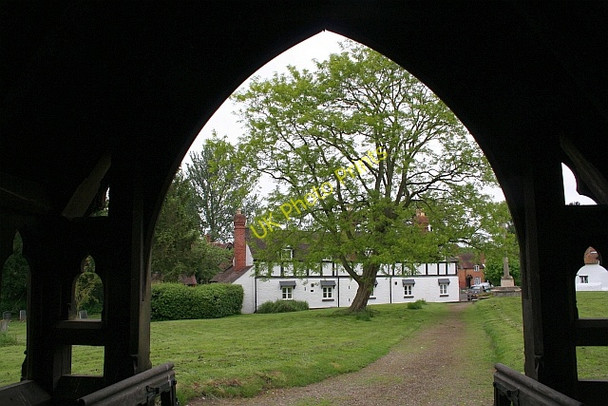 Photo 6"x4" Hanley Castle church yard Church End\/SO8341 c2008