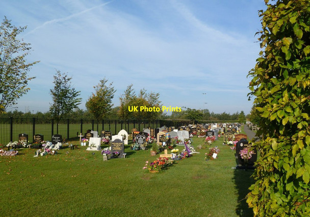 Photo 6"x4" Bicester Cemetery Bicester c2011