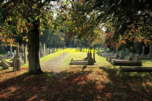 Photo 6"x4" Lechlade Cemetery Lechlade on Thames c2011