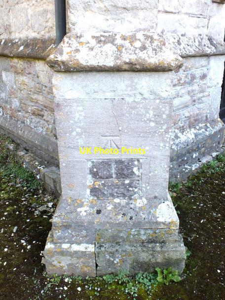 Photo 6"x4" Church of St Nicholas, Manston- benchmark Manston\/ST8115 c2011