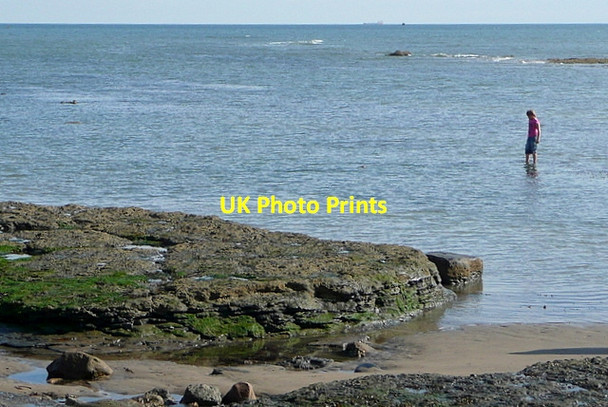 Photo 6"x4" Paddling at Robin Hood's Bay Fylingthorpe c2011
