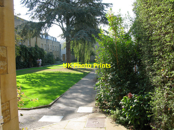 Photo 6"x4" Gardens at Merton College's Rose Lane accommodation Oxford\/SP5106 c2011