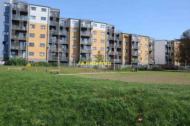 Photo 6"x4" Apartments, Pepys Park Deptford\/TQ3677 c2011