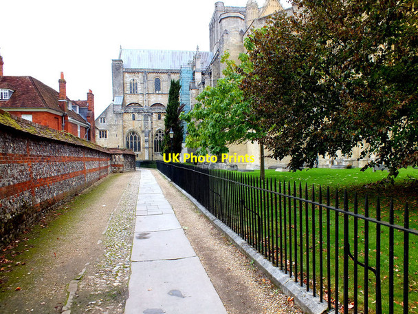 Photo 6"x4" Towards the Cathedral Winchester c2011
