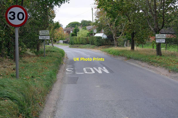 Photo 6"x4" A parish boundary along the middle of Moreton Road Aston Upthorpe c2011