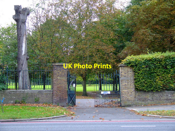 Photo 6"x4" Gunnersbury Park Chiswick c2011